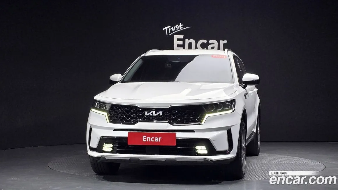 Kia Sorento — фото 5