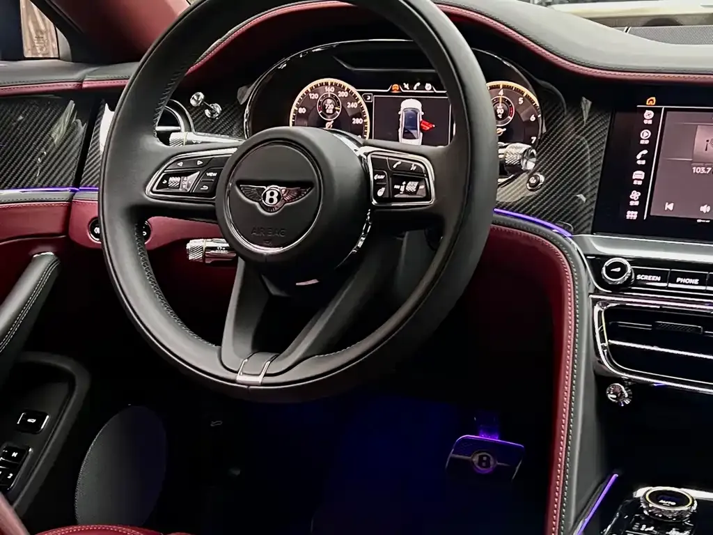 Bentley Flying Spur — фото 8