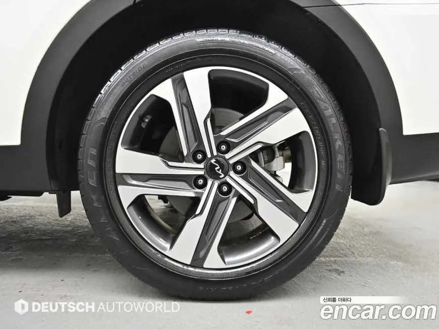 Kia Sorento — фото 9