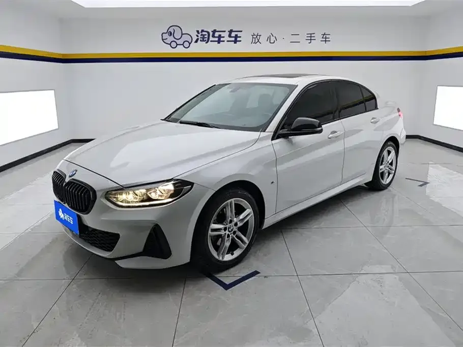 BMW 1 Series — фото 1