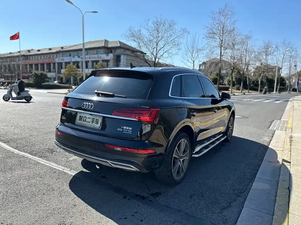 Audi Q5L 2021 из CN, фото 5