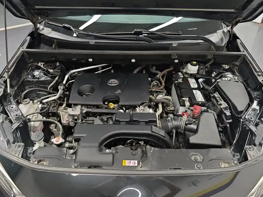 Toyota Wildlander — фото 10