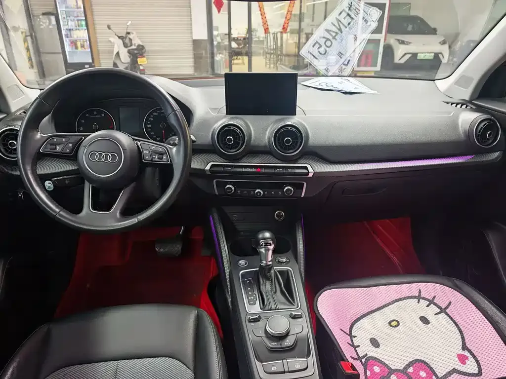 Audi Q2L 2021 из CN, фото 4