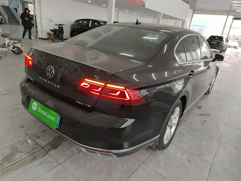 Volkswagen Magotan 2025 из CN, фото 4