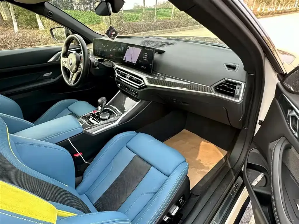 BMW M4 2024 из CN, фото 5
