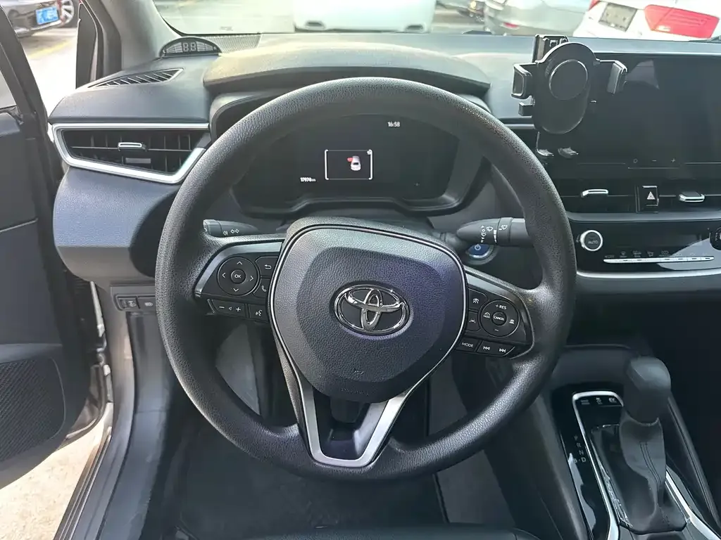 Toyota Corolla 2023 из CN, фото 4