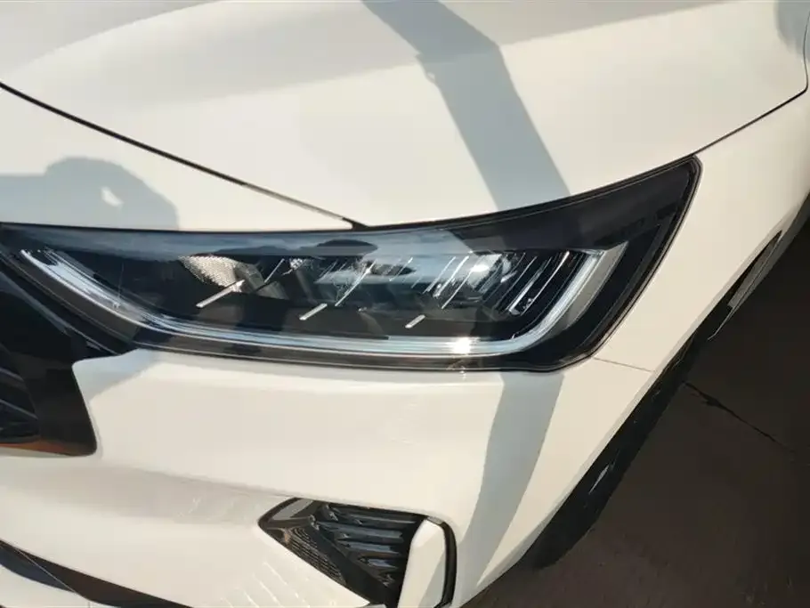 Ford Focus 2023 из CN, фото 2