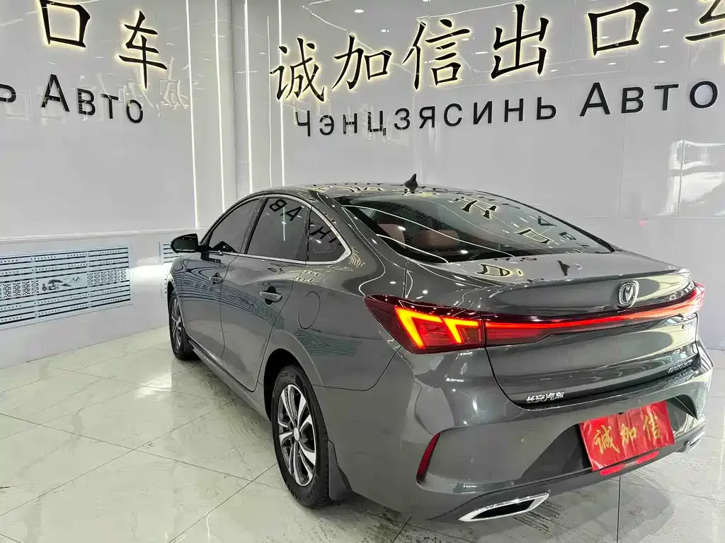 Changan Eado — фото 3