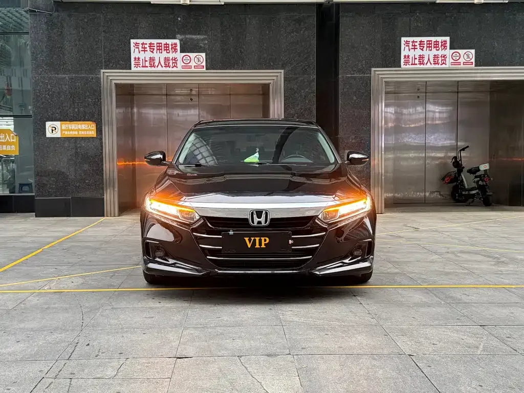 Honda Accord 2022 из CN, фото 8