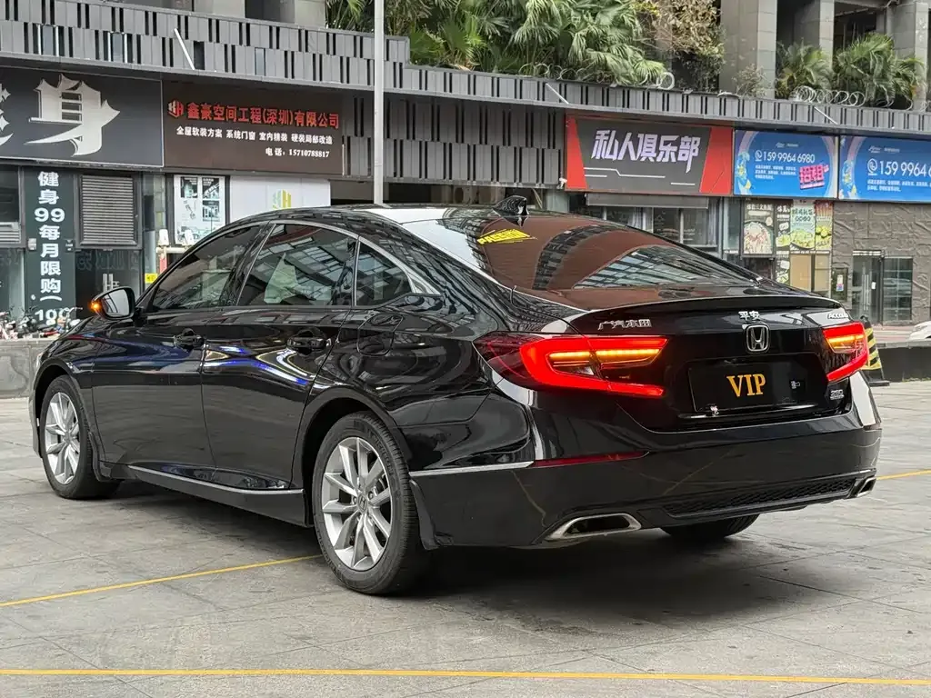 Honda Accord 2022 из CN, фото 10