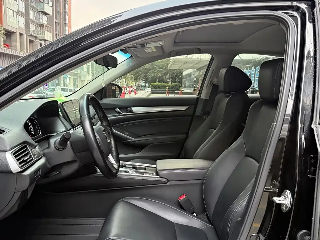 Honda Accord 2022 из CN, фото 9