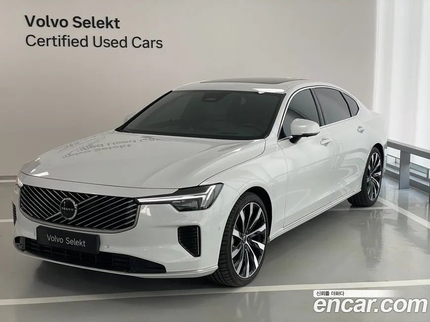 Volvo S90 — фото 1