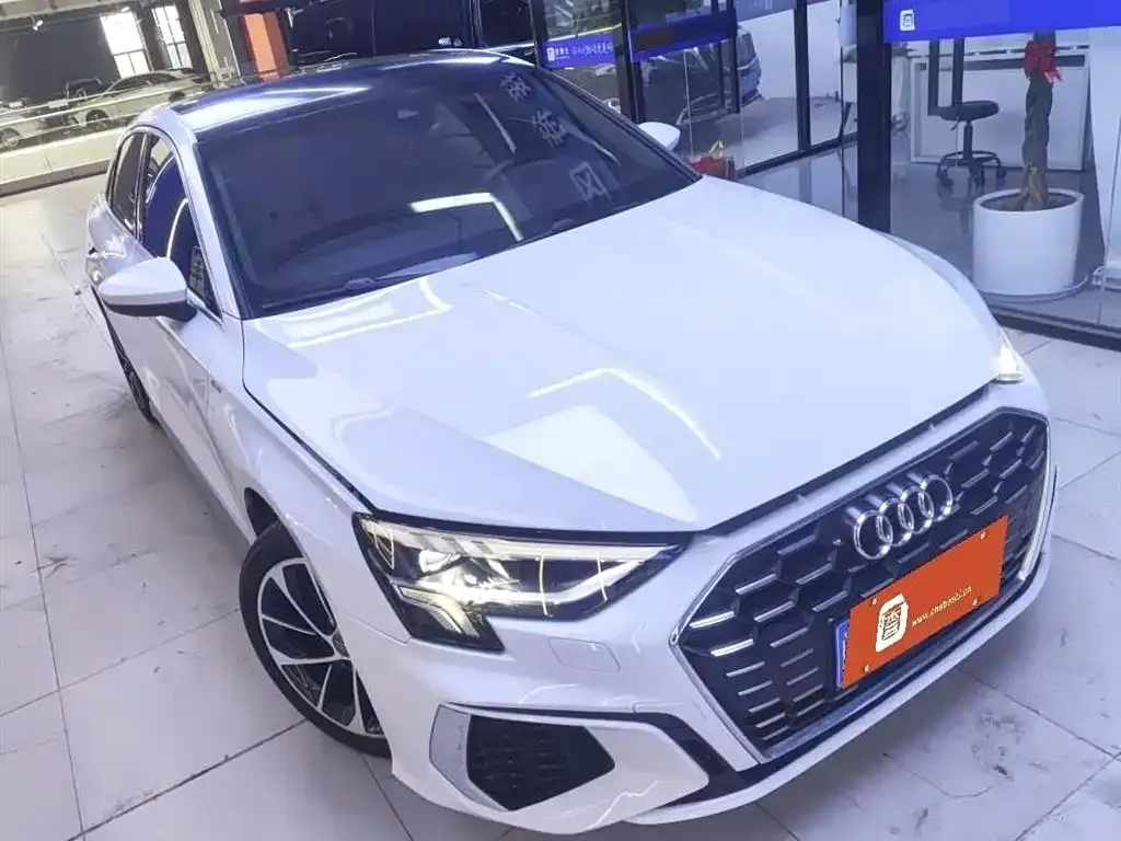 Audi A3 — фото 2
