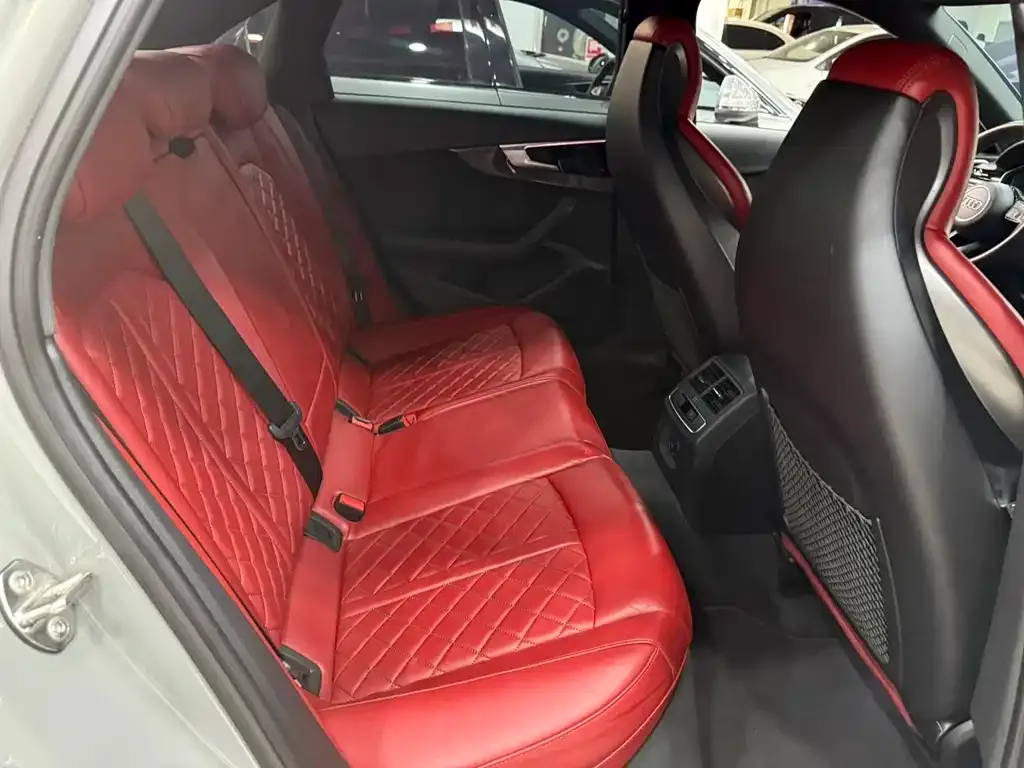 Audi S4 2021 из CN, фото 5