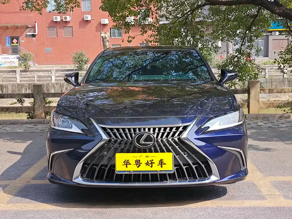 Lexus ES 2023 из CN, фото 10