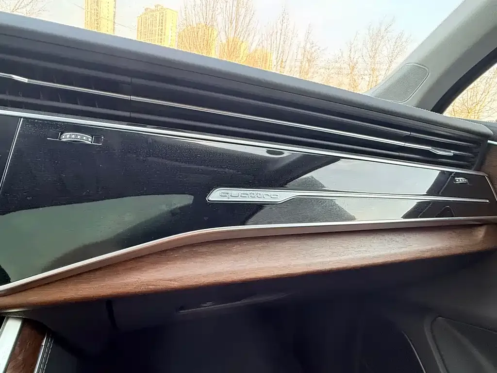 Audi Q7 2026 из CN, фото 7