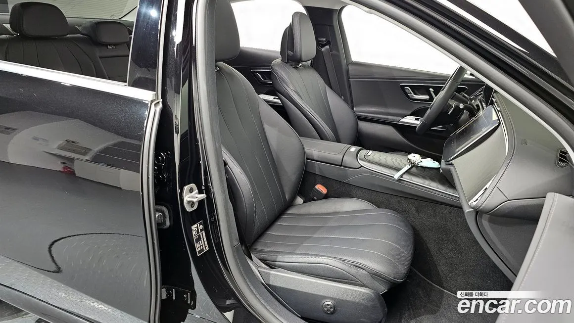Mercedes-Benz E-Class 2025 из KR, фото 9