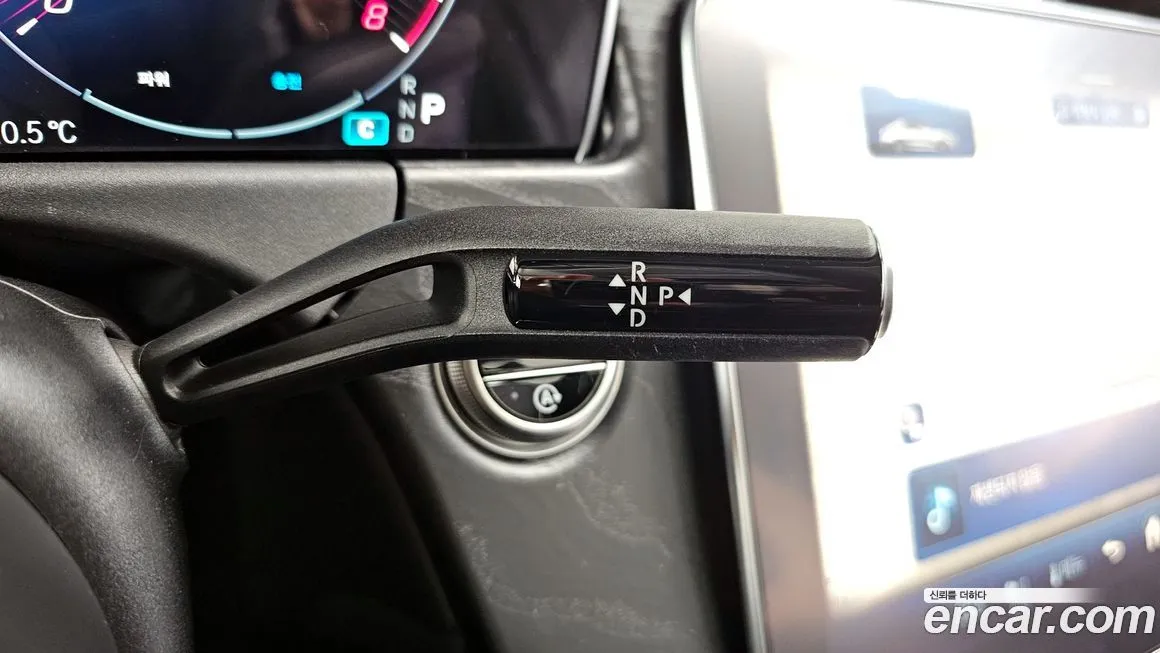 Mercedes-Benz E-Class 2025 из KR, фото 2
