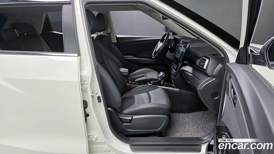 KG Mobility (Ssangyong) TIBOLI 2024 из KR, фото 9