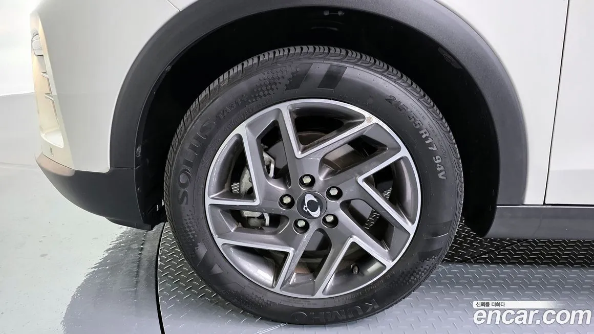 KG Mobility (Ssangyong) TIBOLI 2024 из KR, фото 6