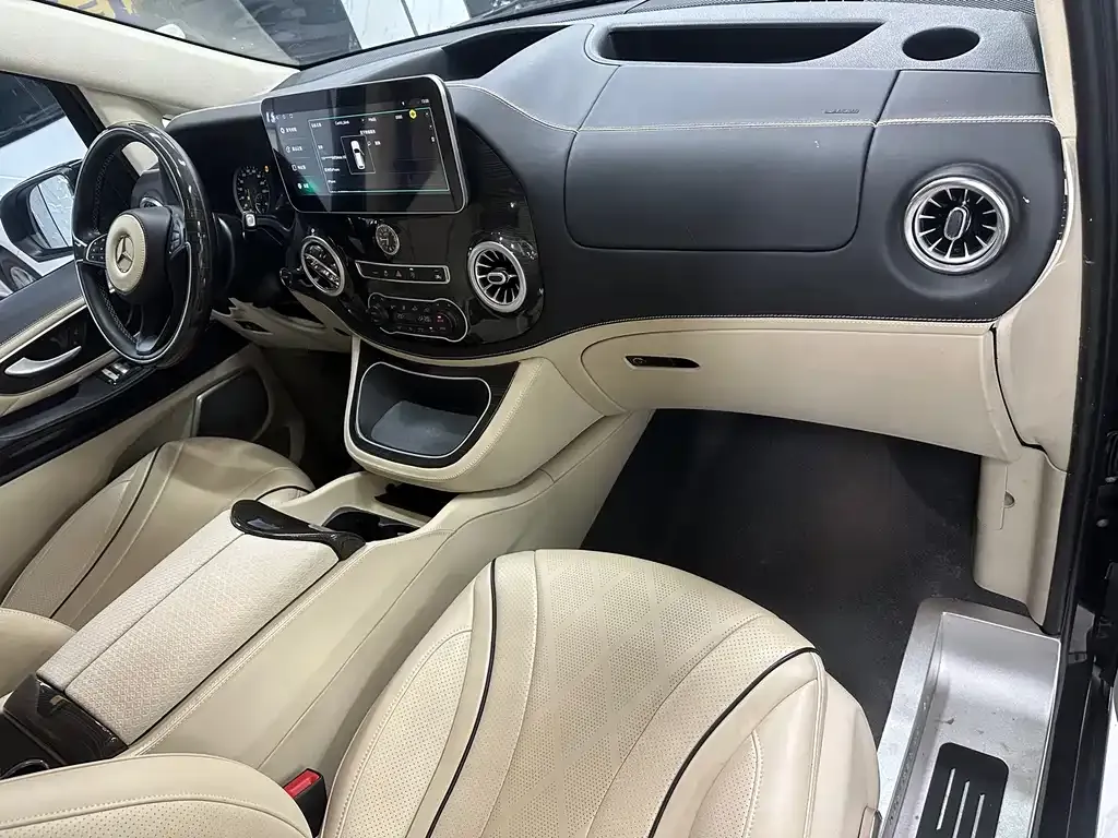 Mercedes-Benz Vito 2021 из CN, фото 9