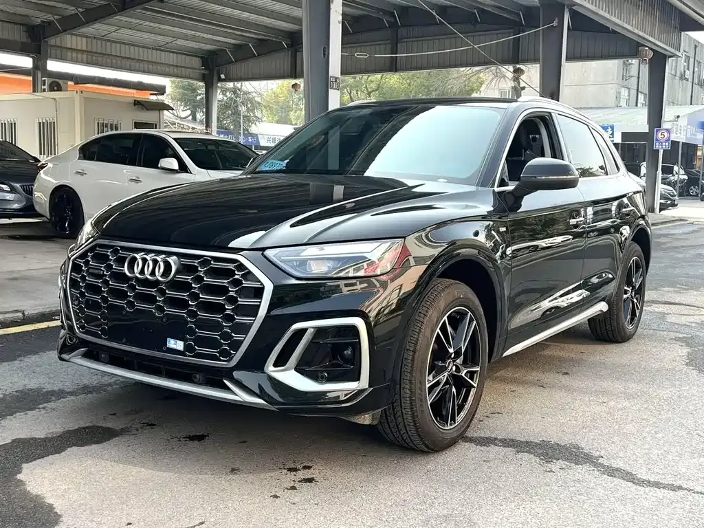 Audi Q5L 2021 из CN, фото 3