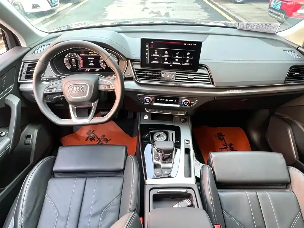Audi Q5L 2021 из CN, фото 4
