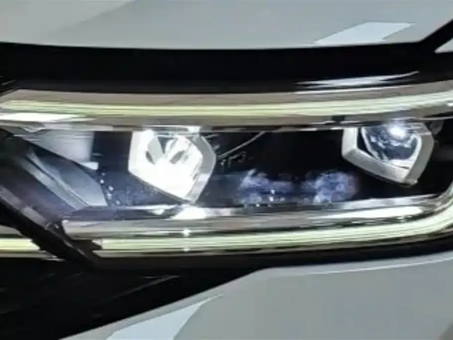 Volkswagen Sagitar 2023 из CN, фото 2