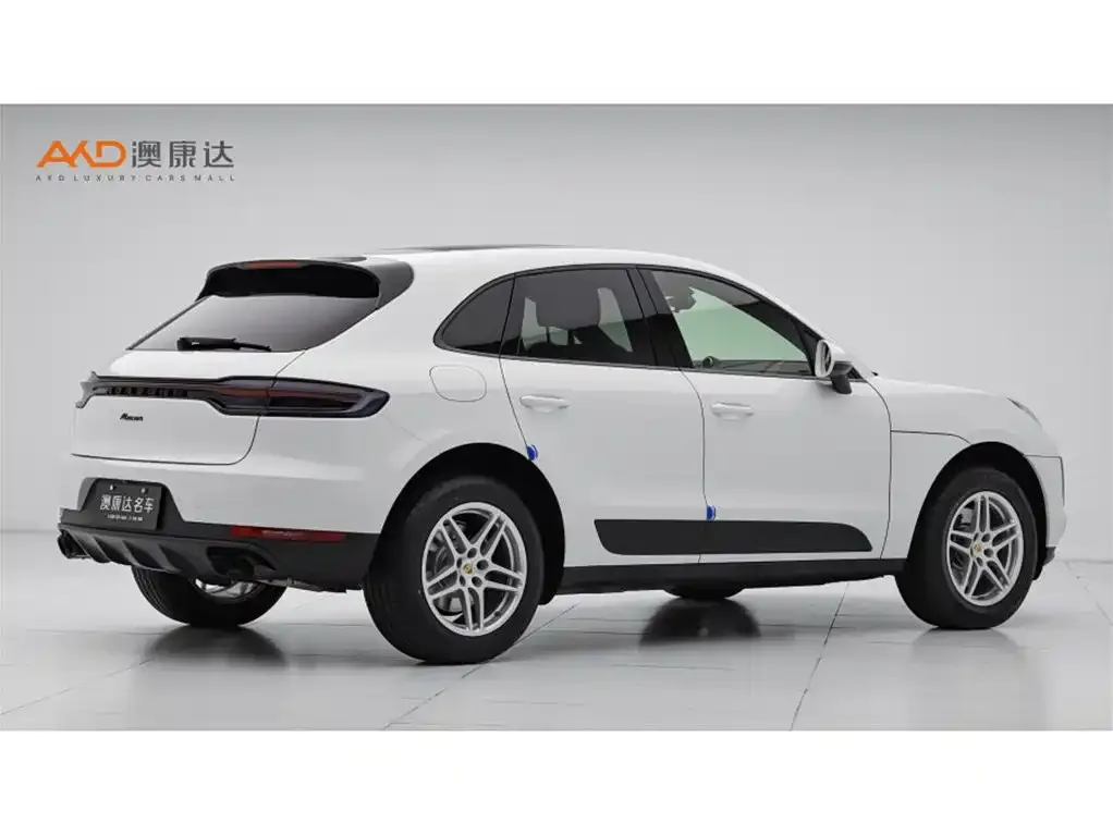 Porsche Macan — фото 10