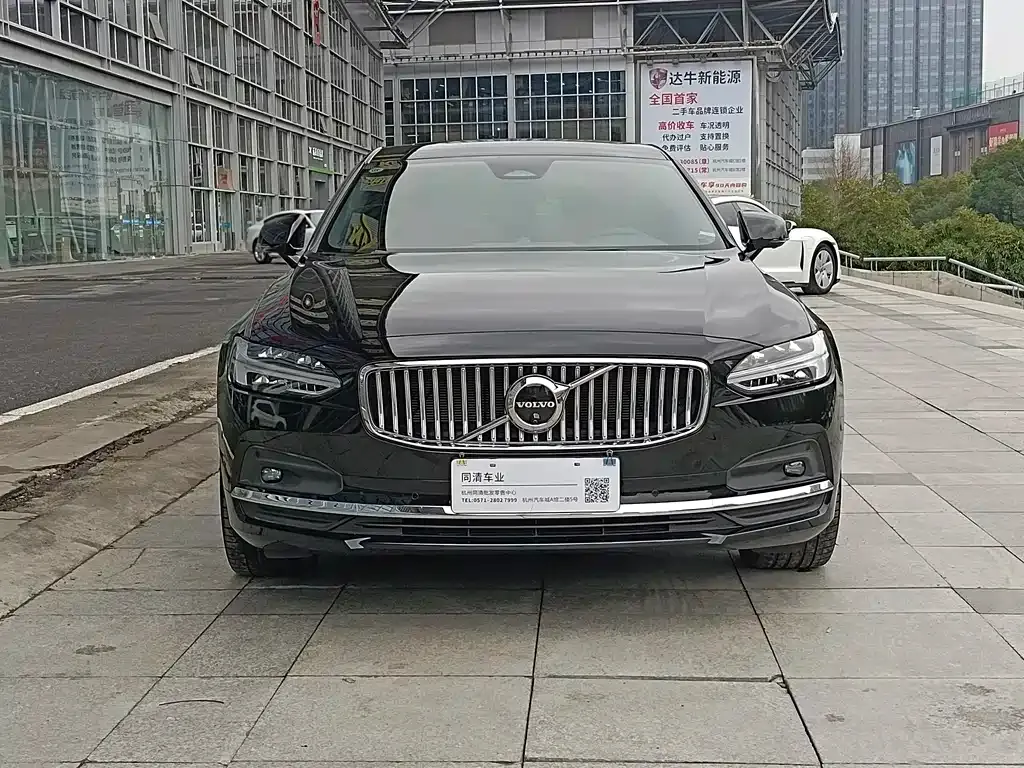 Volvo S90 — фото 4