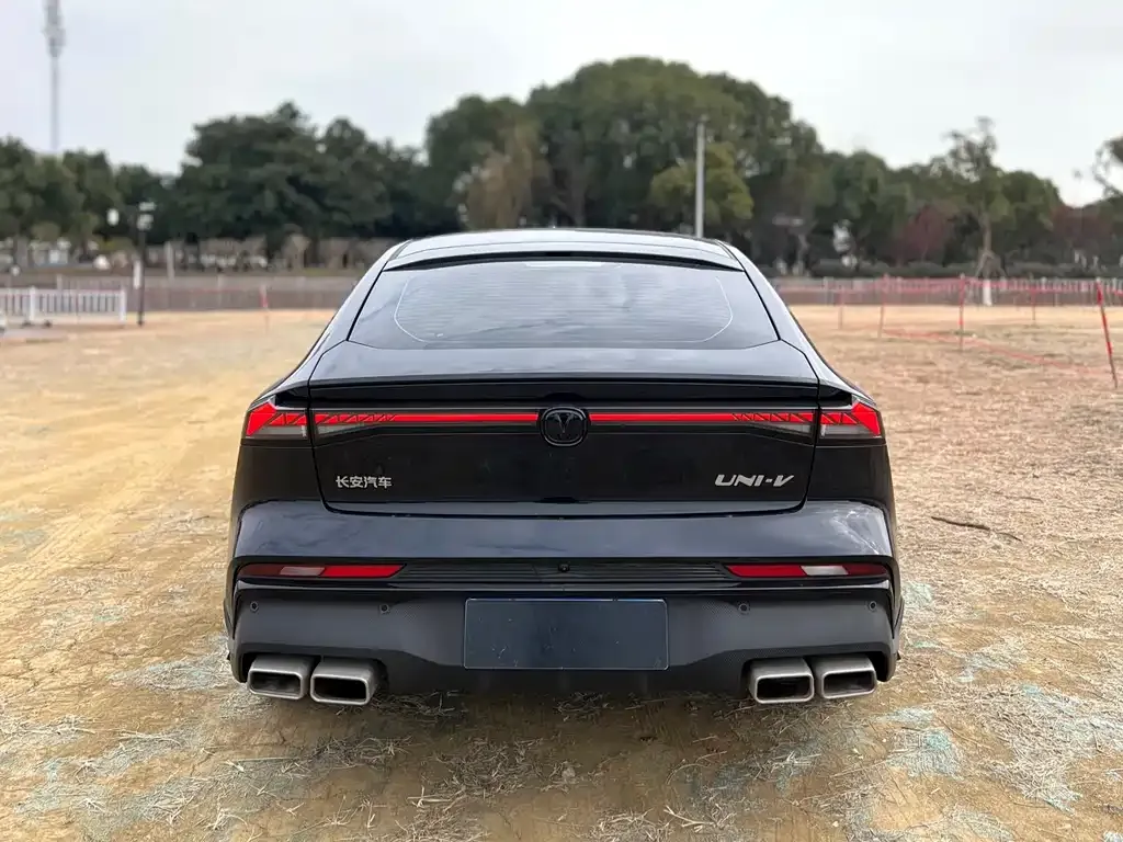 Changan UNI-V 2024 из CN, фото 5
