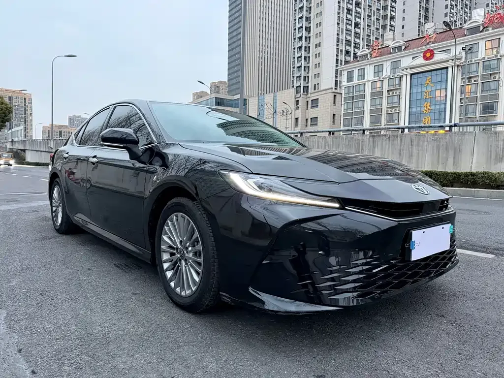 Toyota Camry 2025 из CN, фото 7