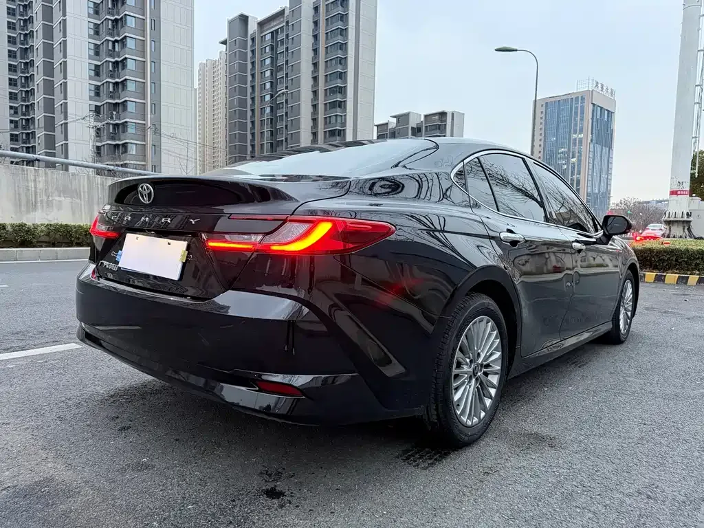 Toyota Camry 2025 из CN, фото 9