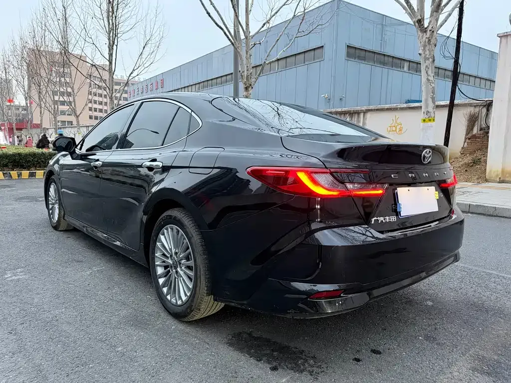 Toyota Camry 2025 из CN, фото 5
