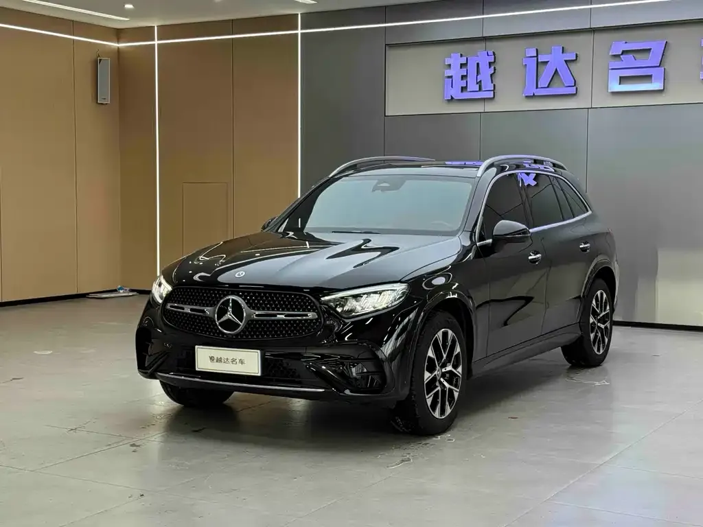 Mercedes-Benz GLC — фото 10