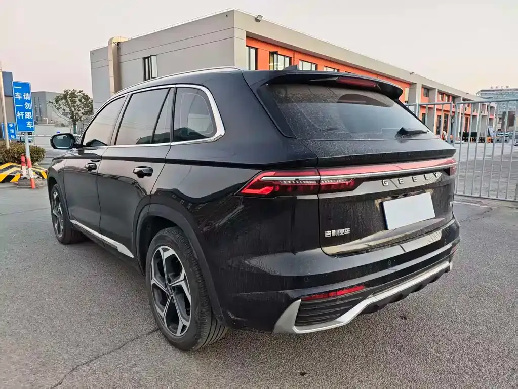 Geely Xingyue L — фото 10