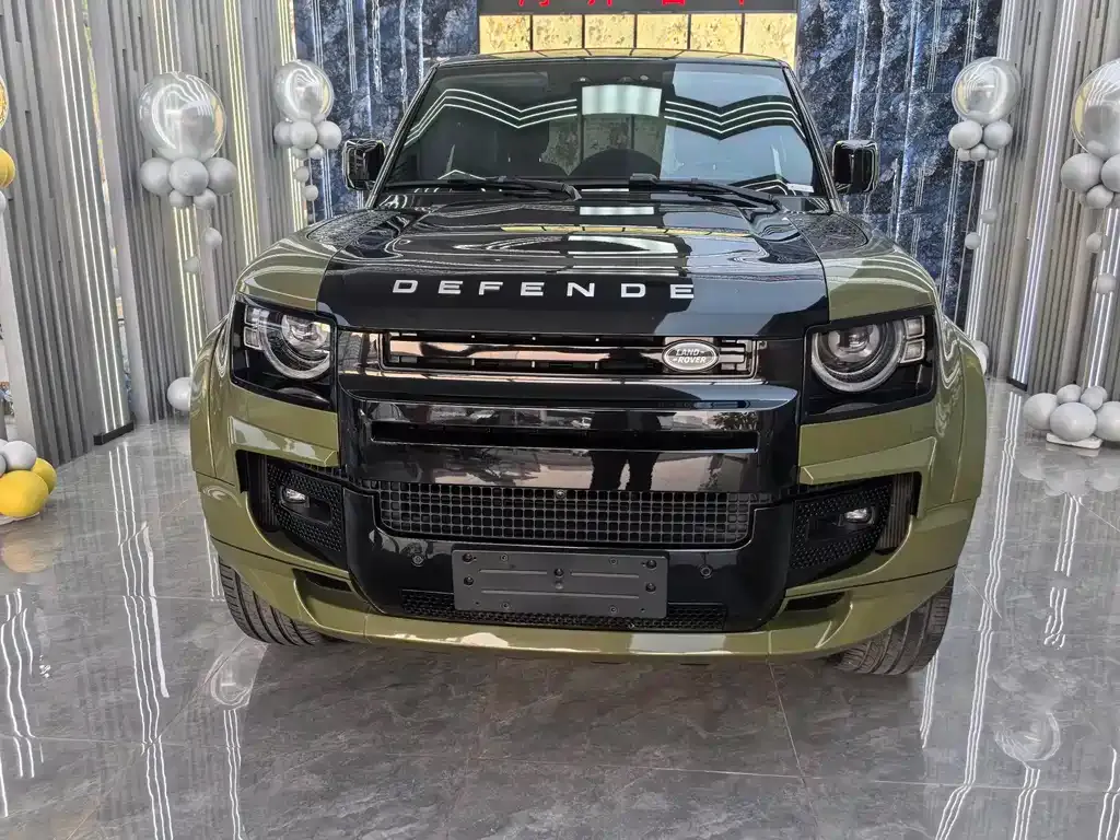 Land Rover Defender 2023 из CN, фото 9
