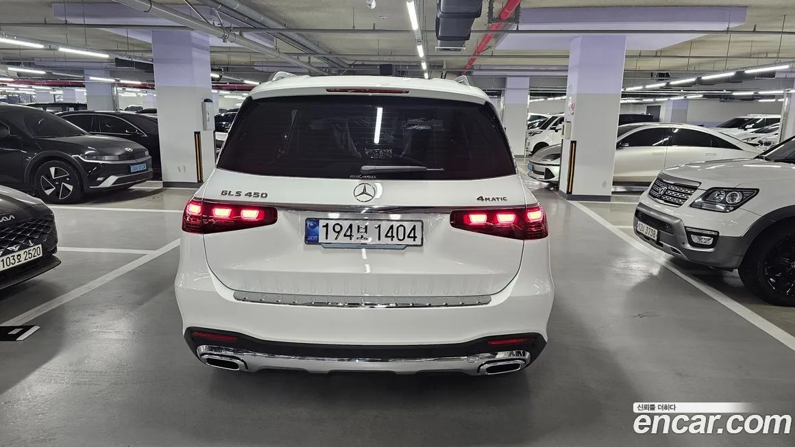 Mercedes-Benz GLS-Class — фото 10