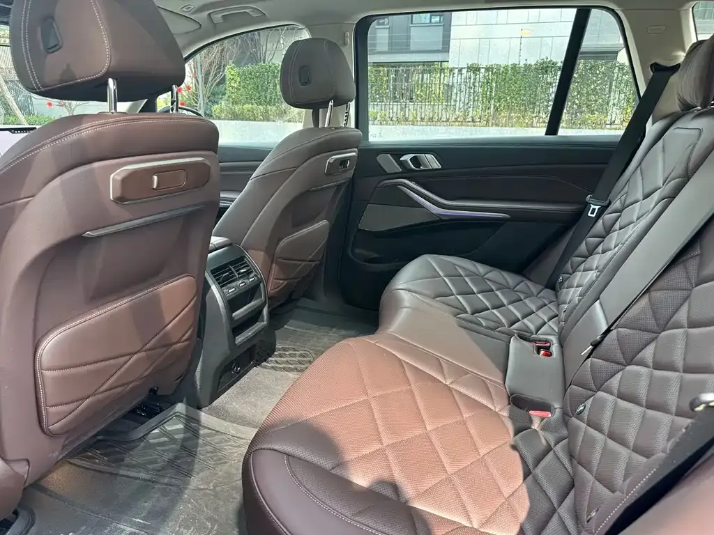 BMW X5 2025 из CN, фото 2