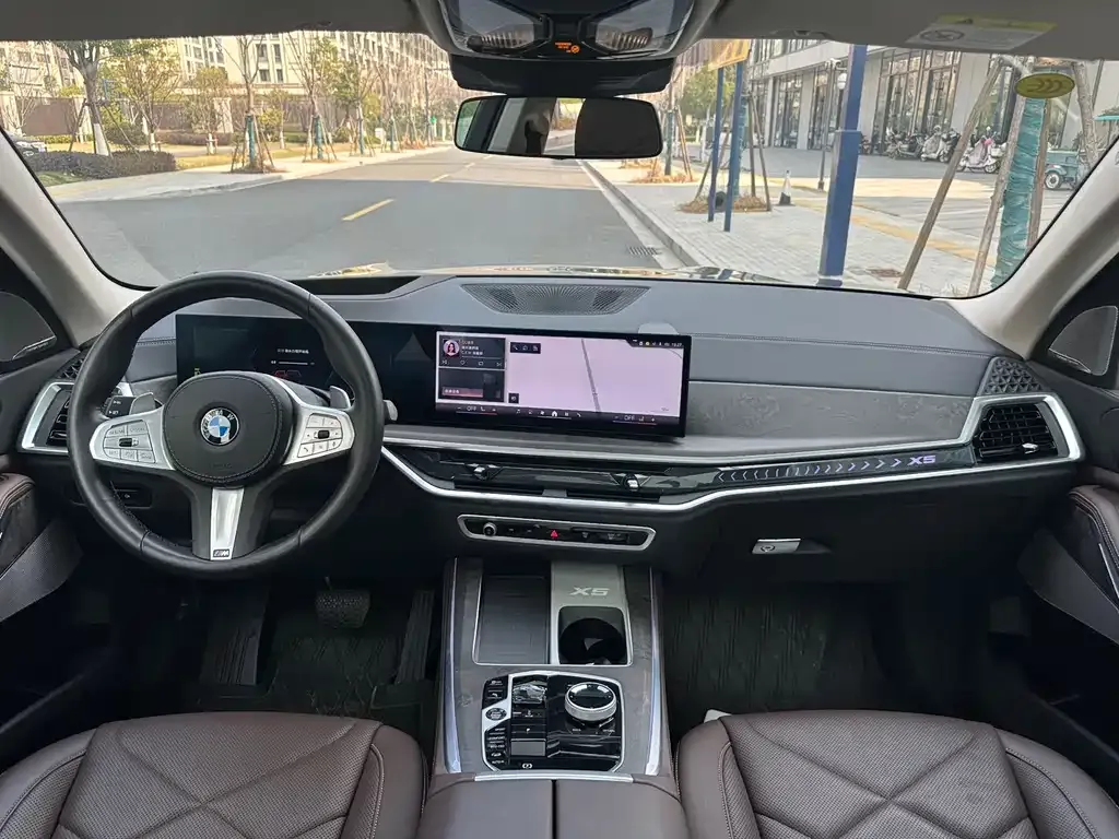 BMW X5 2025 из CN, фото 3