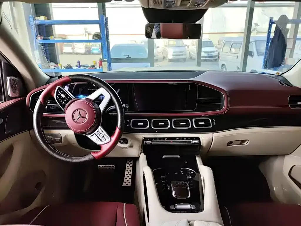 Mercedes-Benz GLS — фото 2