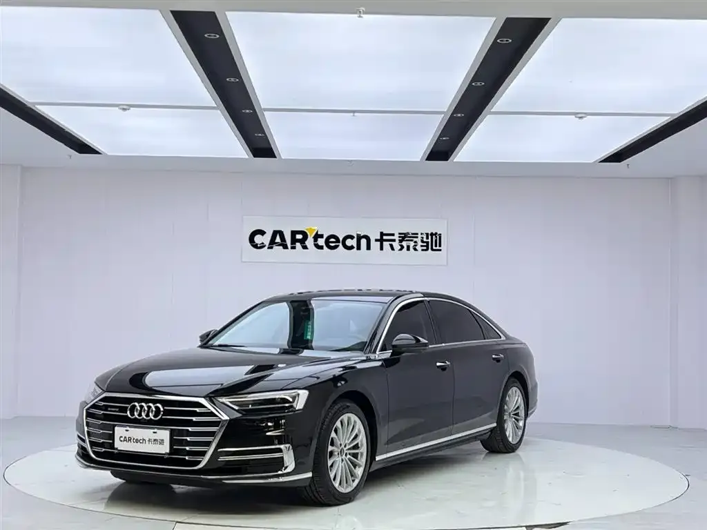 Audi A8 2022 из CN, фото 1