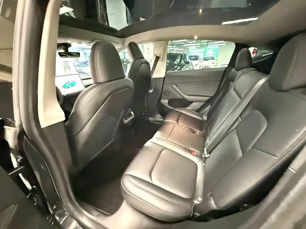 Tesla Model Y 2023 из CN, фото 6