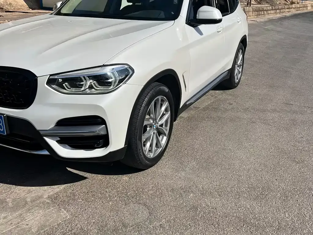 BMW X3 — фото 1
