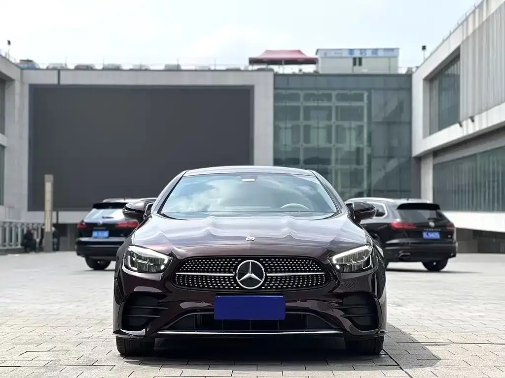 Mercedes-Benz E-Class (Import) 2023 из CN, фото 3