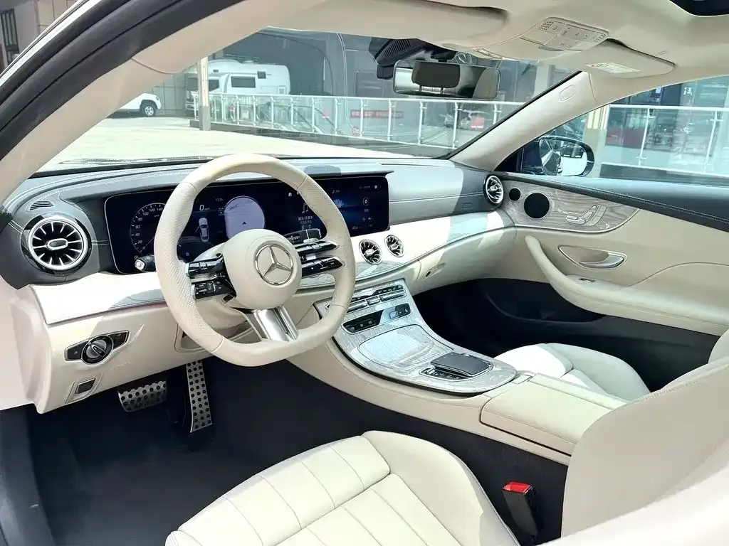 Mercedes-Benz E-Class (Import) 2023 из CN, фото 4