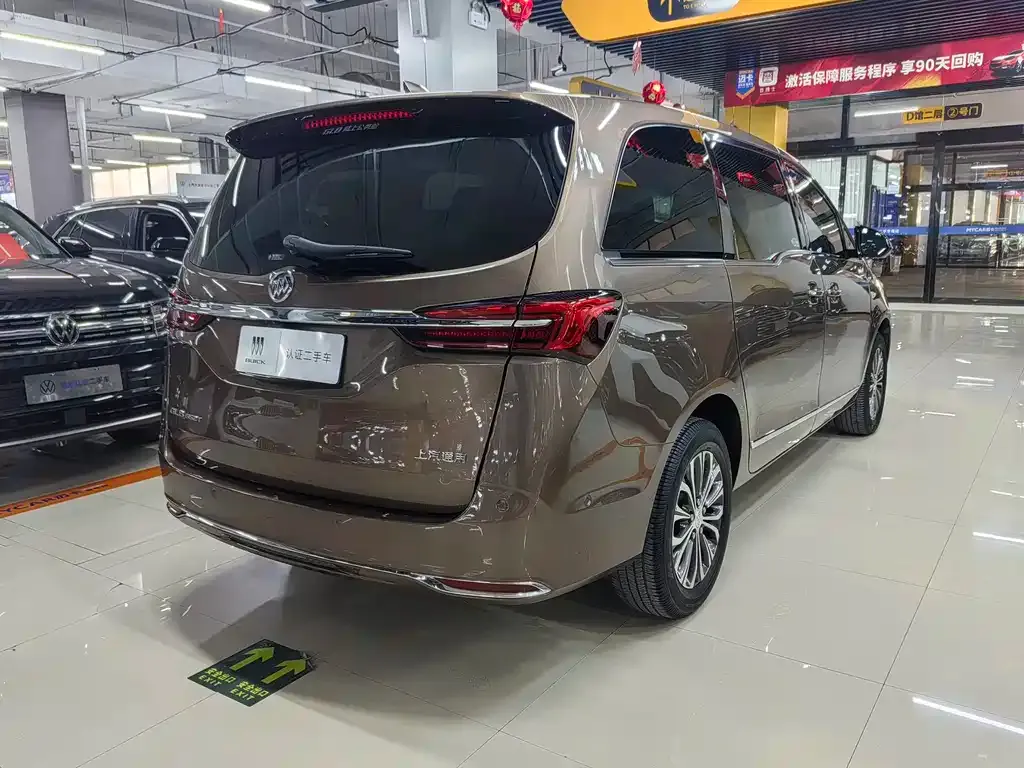 Buick GL8 2021 из CN, фото 6