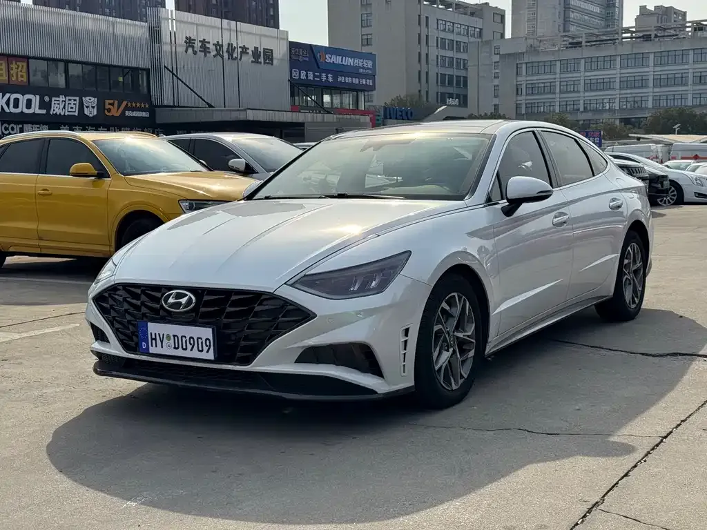 Hyundai Sonata 2022 из CN, фото 1