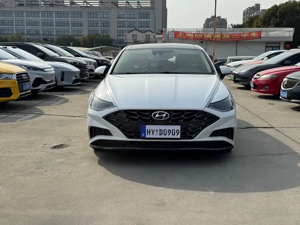 Hyundai Sonata 2022 из CN, фото 2