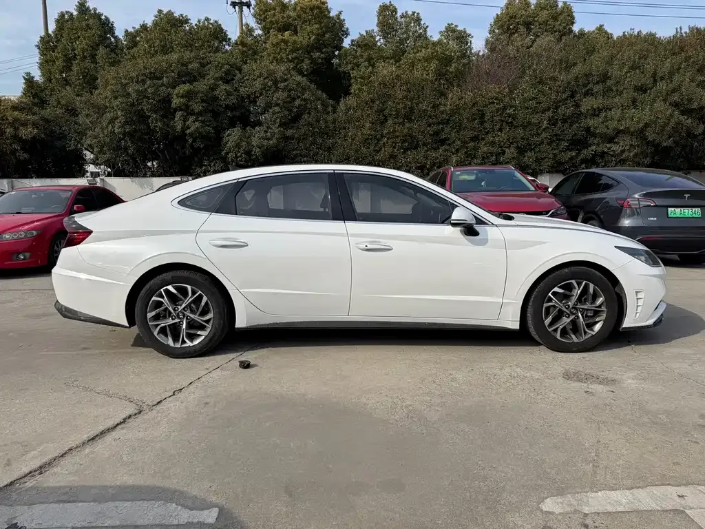 Hyundai Sonata 2022 из CN, фото 10